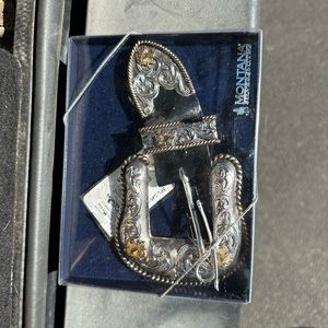 3 piece Montana Silversmiths Buckle